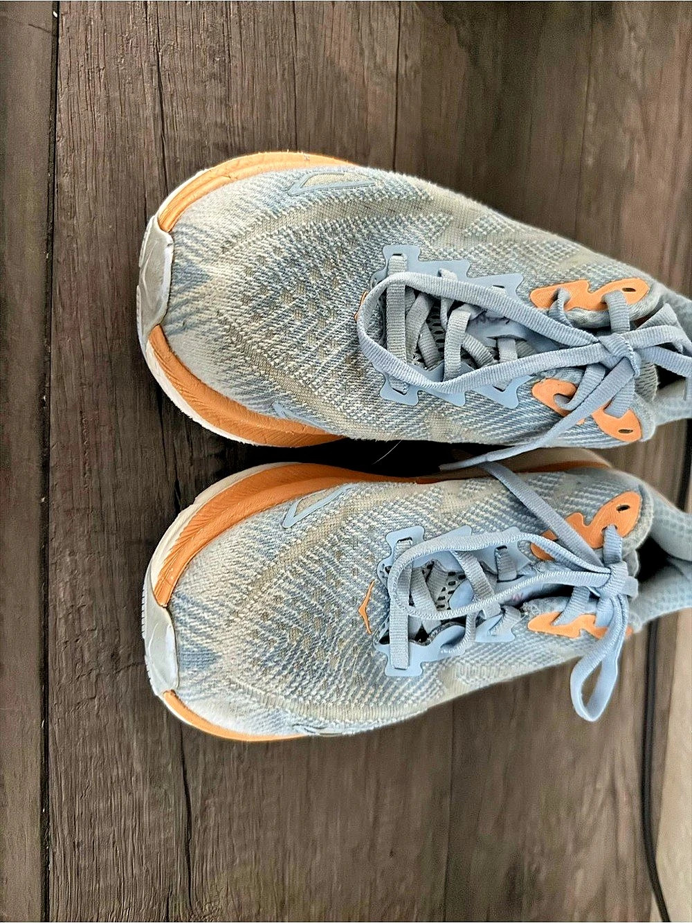 HOKA Clifton 9 Women's Blue & Orange US 5.5 Athletic Shoes - Picture 4 of 9